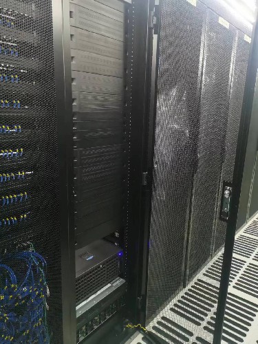下一代數據處理核心揭秘：壓標數據中心（BDC）全面解析
